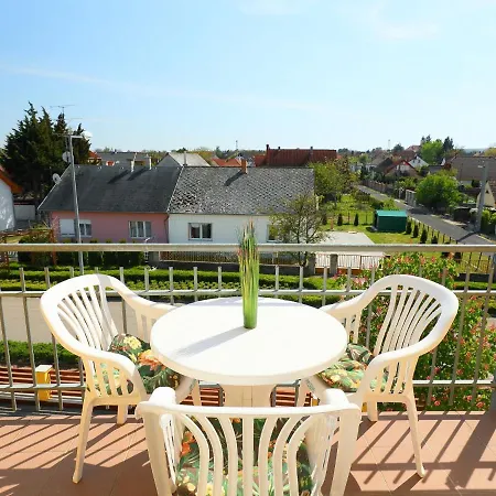Apartament Amarillo 3-3 By Interhome Balatonkeresztúr